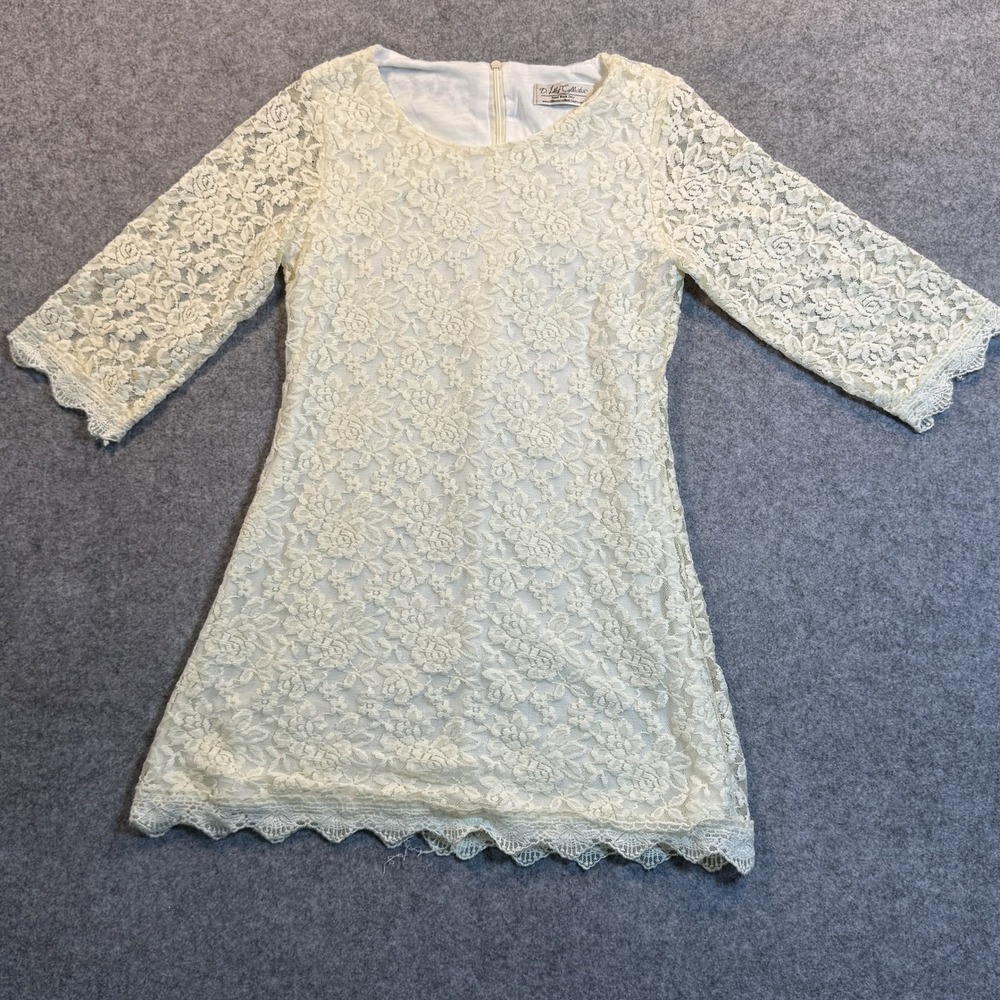 D. Liles Collection Floral Lace Dress 8/10 Ivory Scalloped Hem Long Sleeve